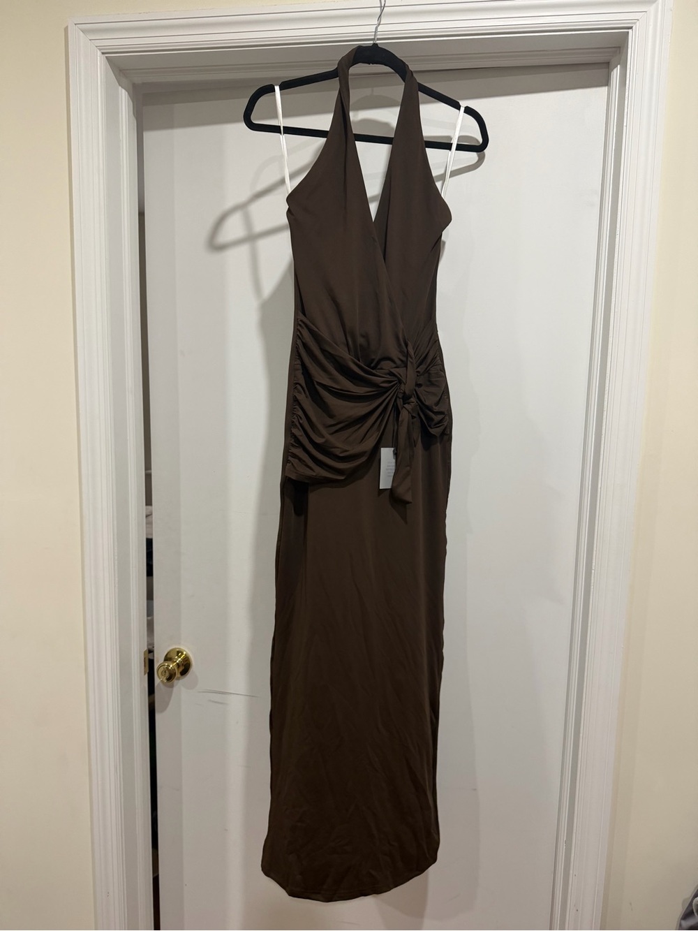 superdown Brown Halter Knot-Detail Maxi Dress